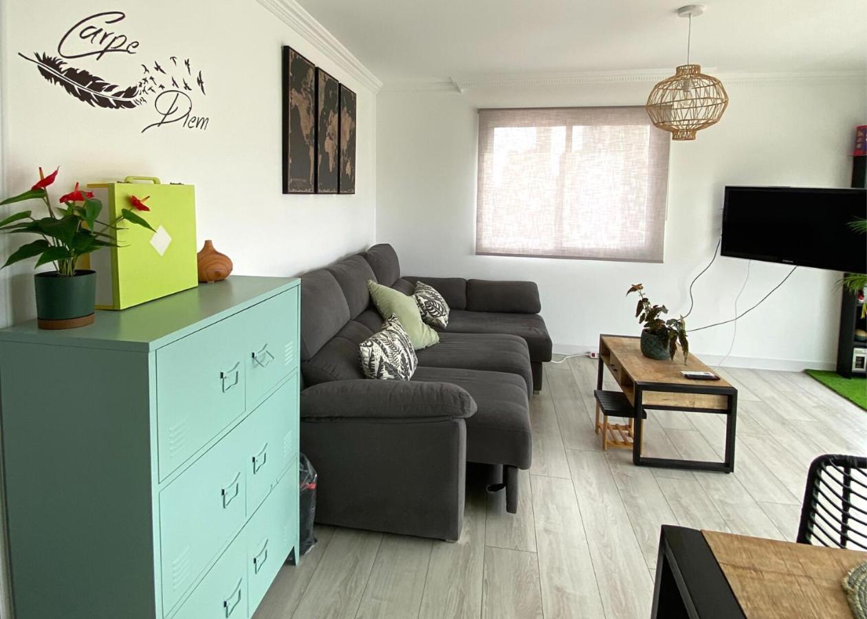 Cozy Apartment Benidorm Poniente 5 Min From The Beach Kültér fotó