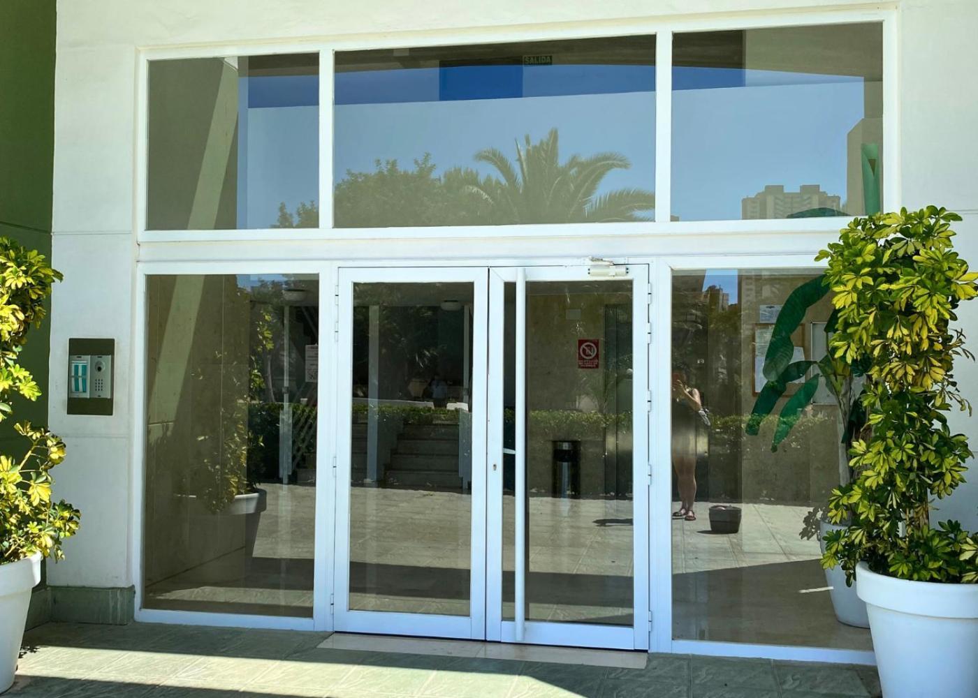 Cozy Apartment Benidorm Poniente 5 Min From The Beach Kültér fotó