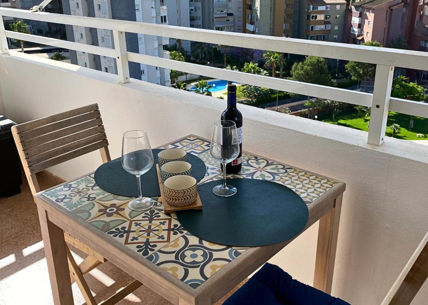 Cozy Apartment Benidorm Poniente 5 Min From The Beach Kültér fotó